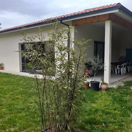 Maison Neuve 빌라 *