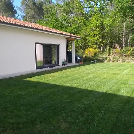 Βίλα Maison Neuve *